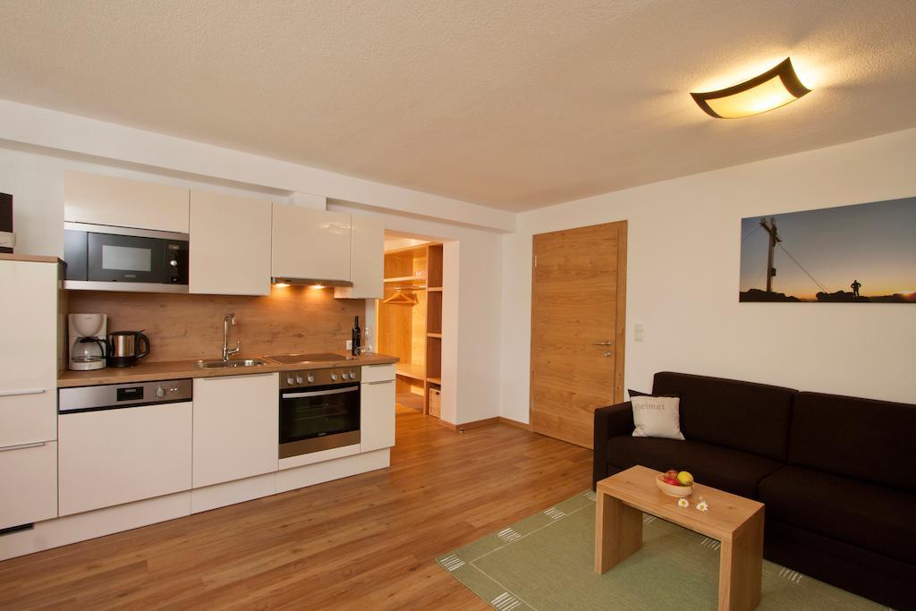 Apartmenthaus Juen Zams Oda fotoğraf